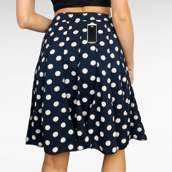 Premise Studio | Navy Blue Ivory Polka Dot Print Pleated Flowy Pinup Ski… - Picture 2 of 6